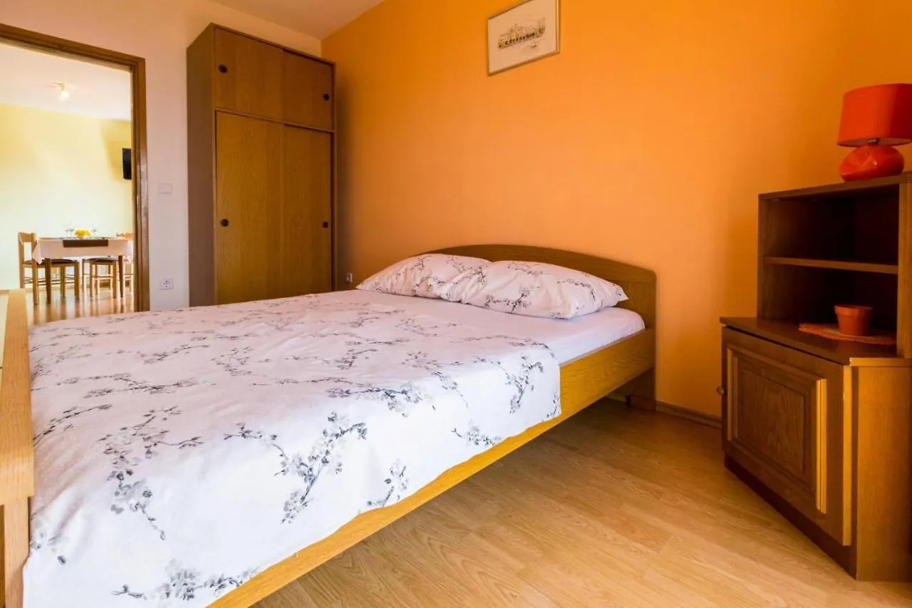 Torbica Apartment Dramalj 0*,  Croatia